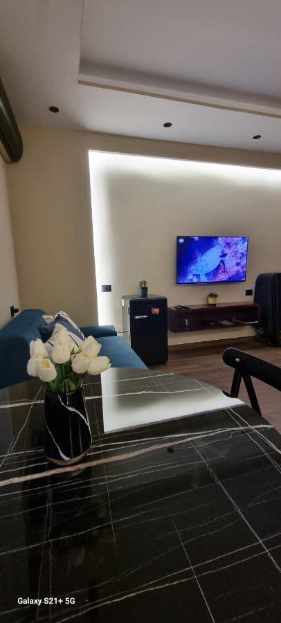 Tirana Daily Rental Apartments 1 Ngoại thất bức ảnh