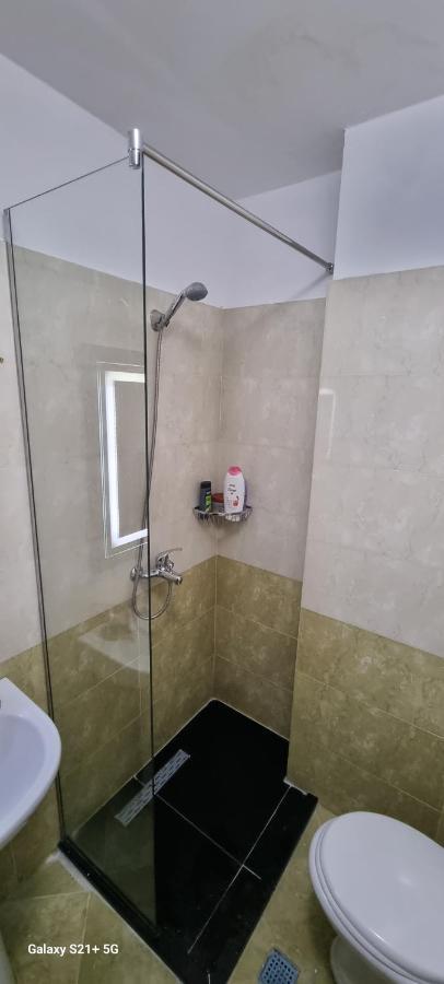 Tirana Daily Rental Apartments 1 Ngoại thất bức ảnh